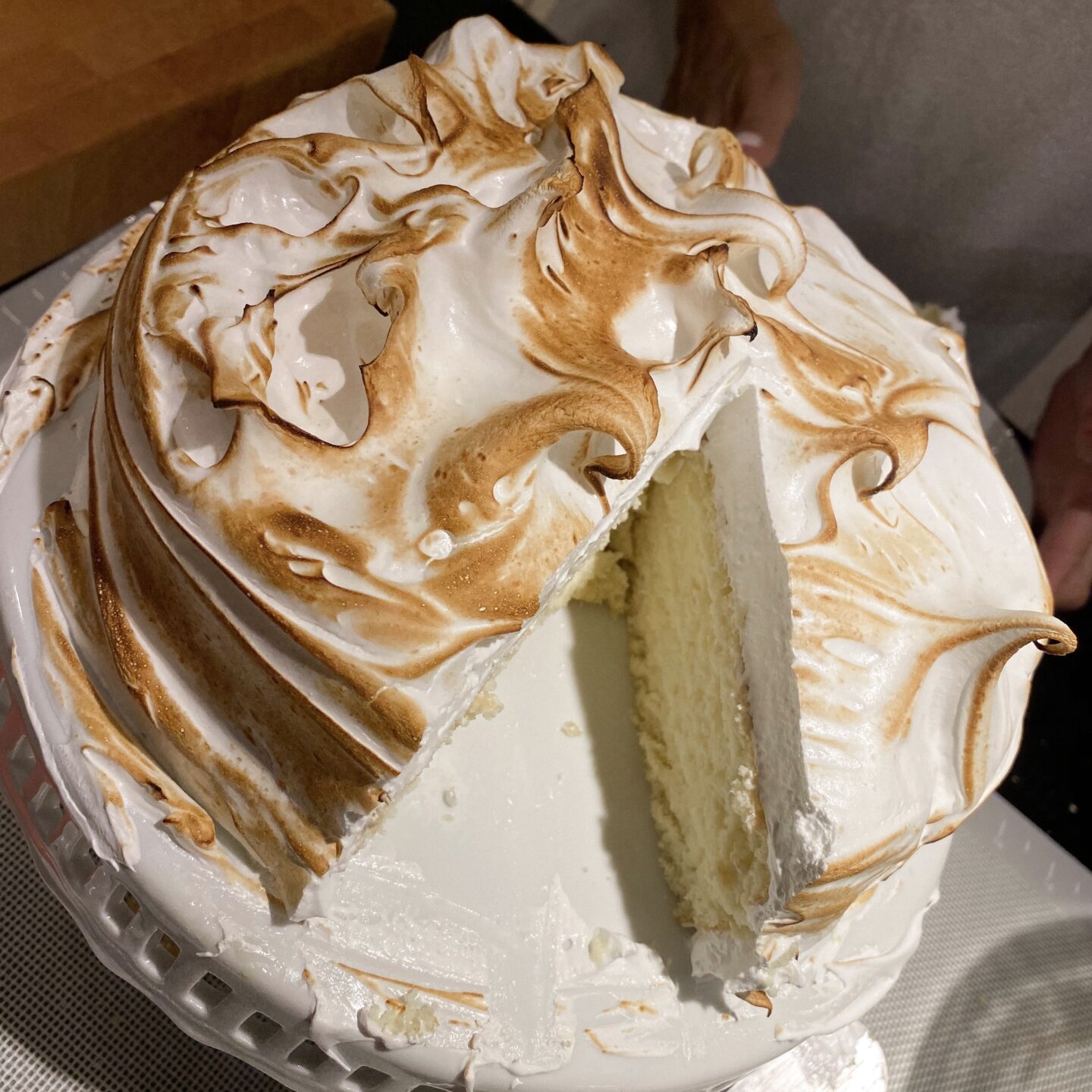 Cipriani Meringue Cake